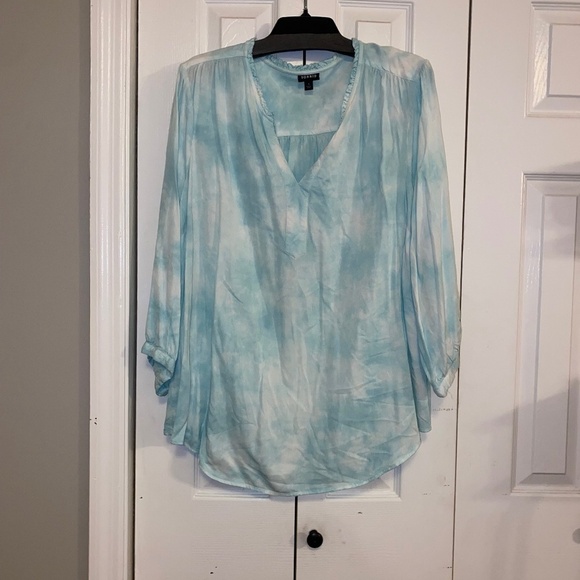 Torrid size 1 colorful long top - Picture 1 of 5